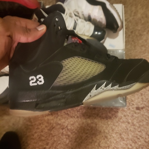 Jordans - Picture 5 of 7